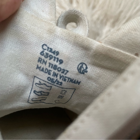 *SOLD* Mini Boden Novelty High Tops Leopard Kitty Ears Size 3 - Picture 12 of 14